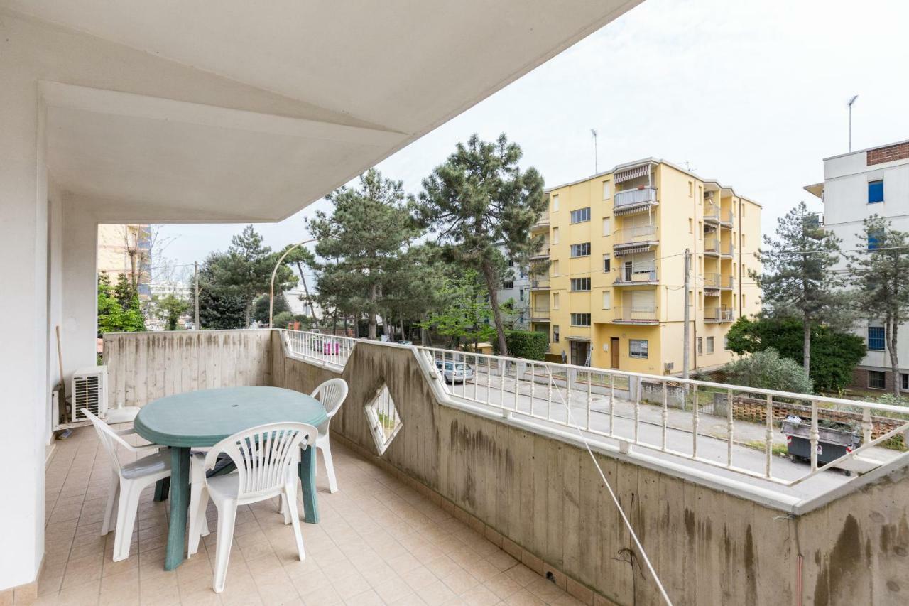 Sirena Apartments 里杜德里伊斯坦西 外观 照片